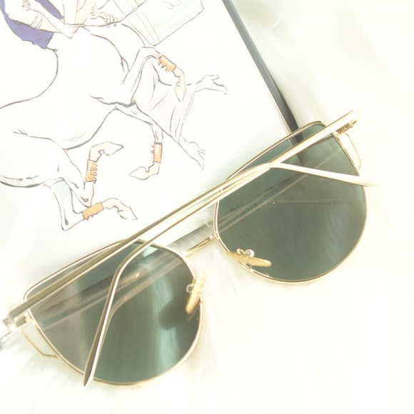 Mirror Aviator Sunglasses - Picture 2 of 2